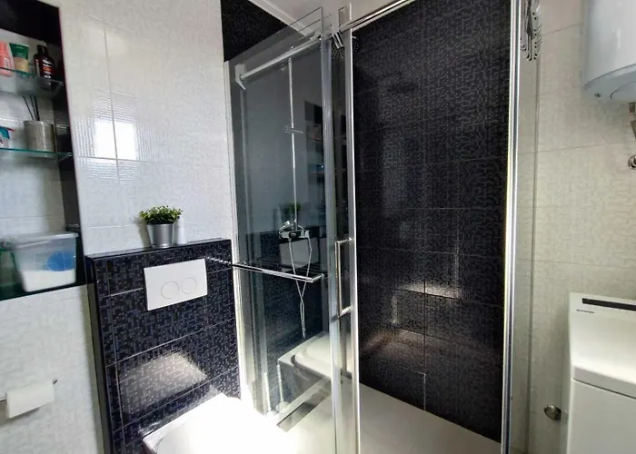 וילה Pop Sleeps 3 With Pool זאדאר