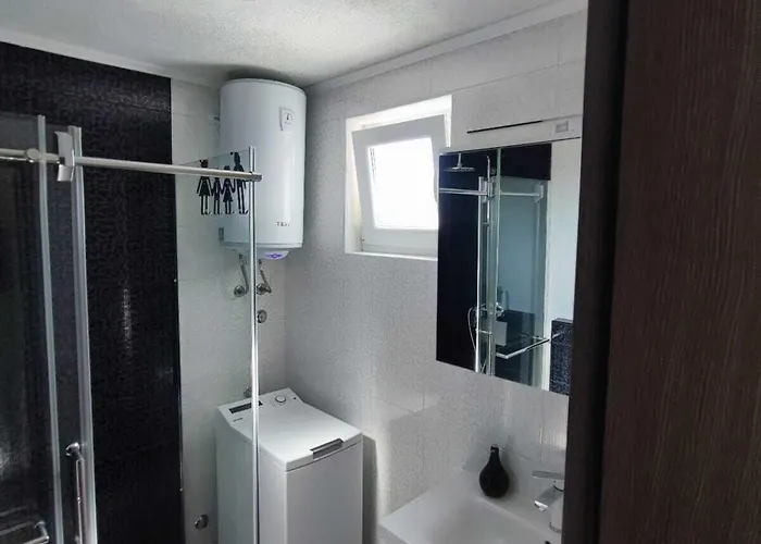 Pop Sleeps 3 With Pool 别墅 *